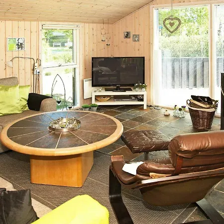 Three-bedroom Holiday In Sydals 3 بيت للعطل