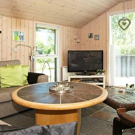 Three-bedroom Holiday In Sydals 3 * Vibøge